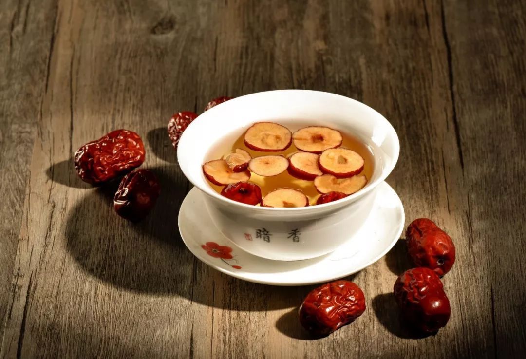 吃红枣注意事项，正确吃法助你更大程度享受补血功效